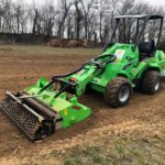 Radlader mit Umkehrfräse